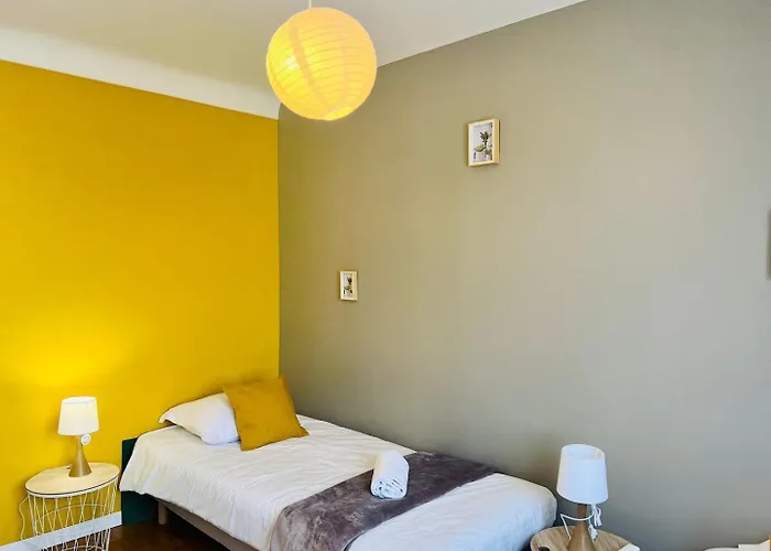 Guest house Le - Jolie Maison A 3*